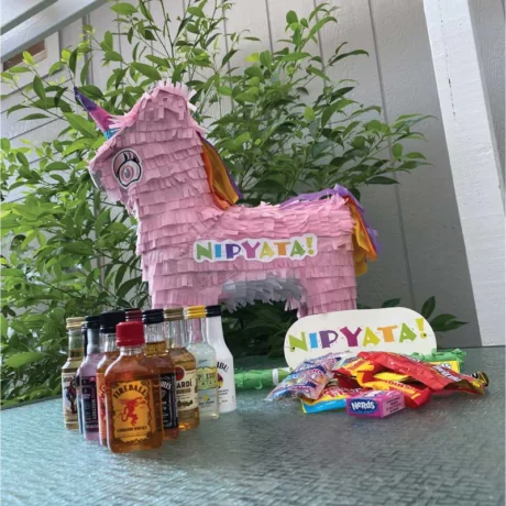 Brilliant boozy gift piñatas - Unicorn Pinata